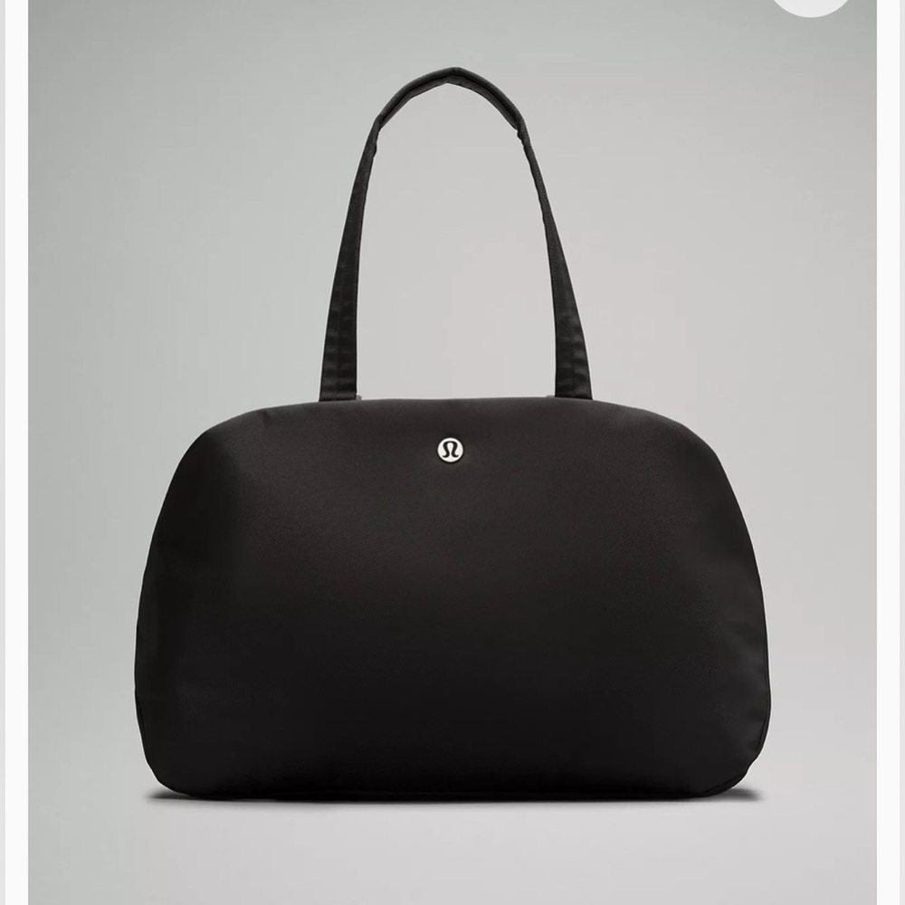 Lululemon City Essentials Bag 25L